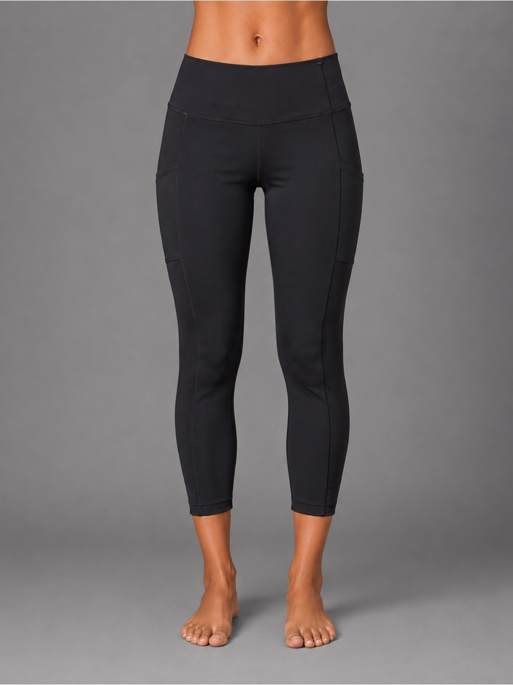 Champion Black sz L DuoDry Athletic Cropped Leggings